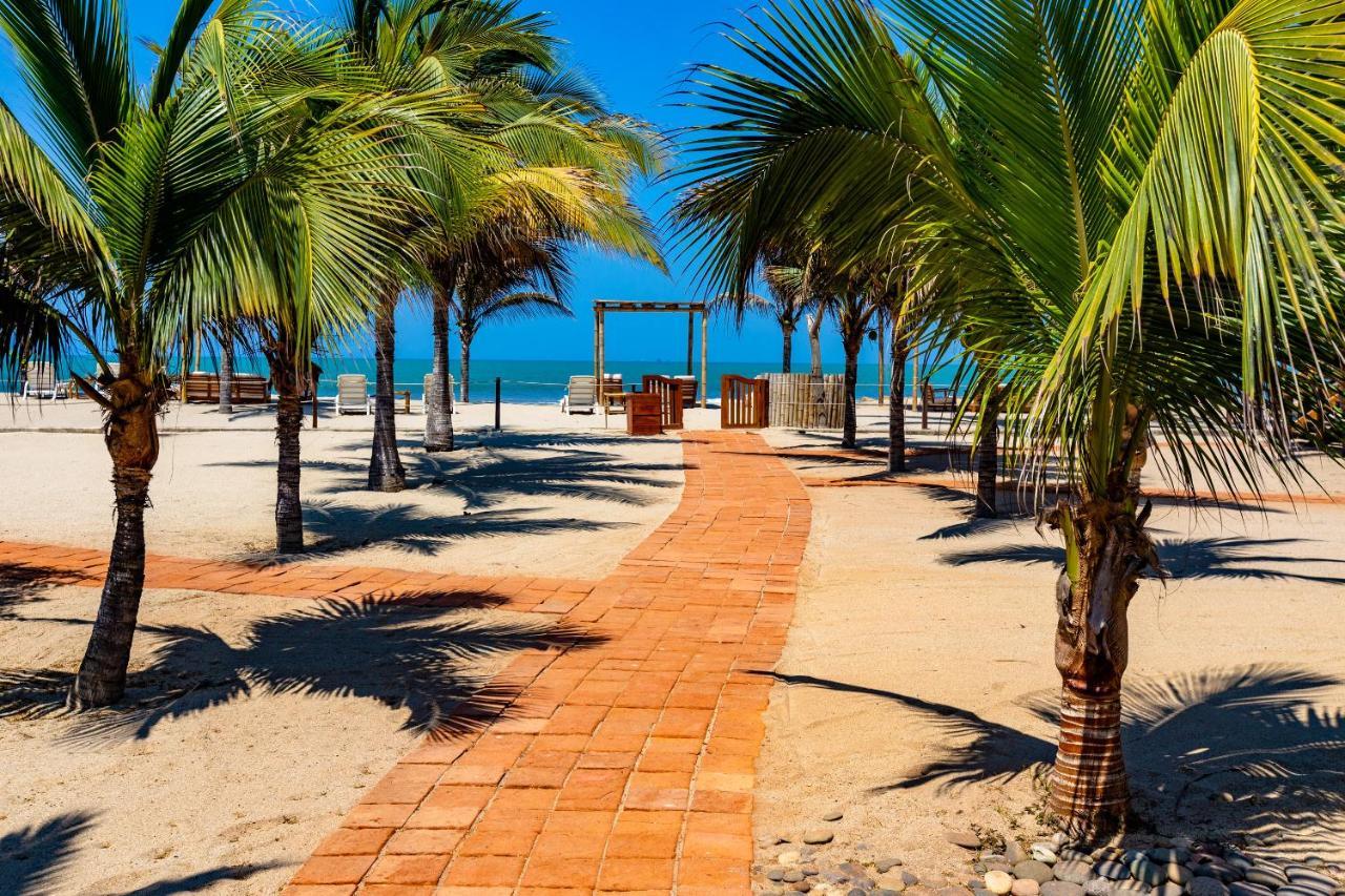 Hotel Punta Camaron Bungalows & Suites Zorritos Dış mekan fotoğraf