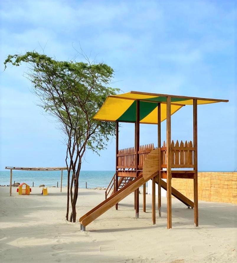 Hotel Punta Camaron Bungalows & Suites Zorritos Dış mekan fotoğraf